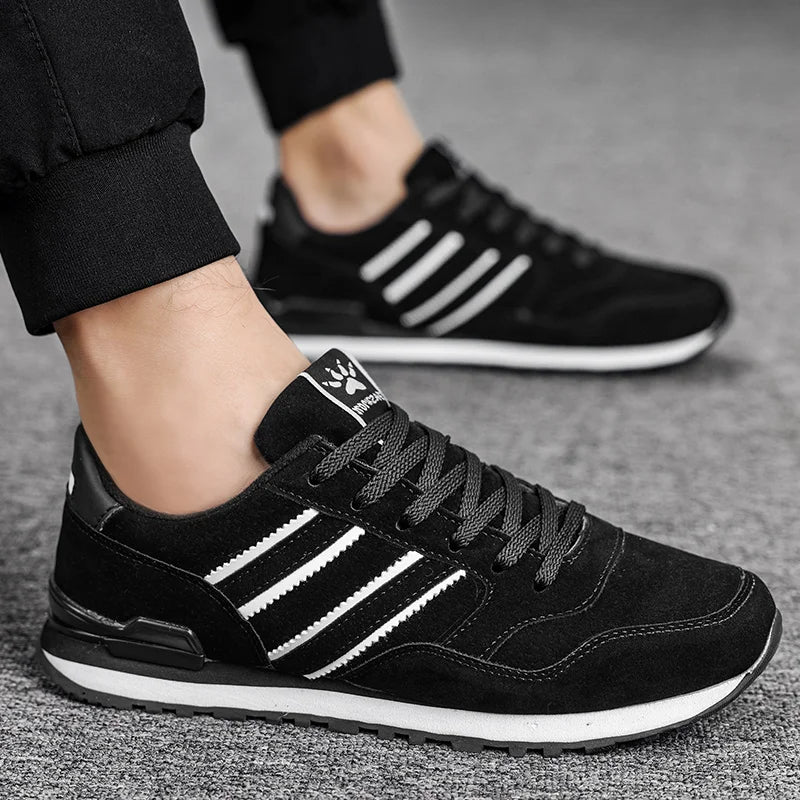 Ashburn - Evotrack Classico Retro Premium Trainer for Men – Black