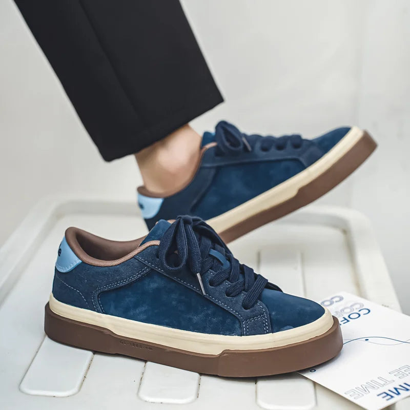 Ashburn - Vintage Elegant Suede Trainer for Men – Blue