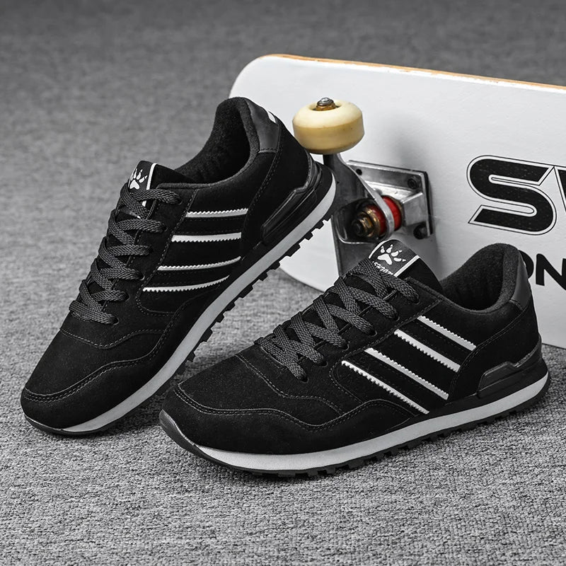 Ashburn - Evotrack Classico Retro Premium Trainer for Men – Black