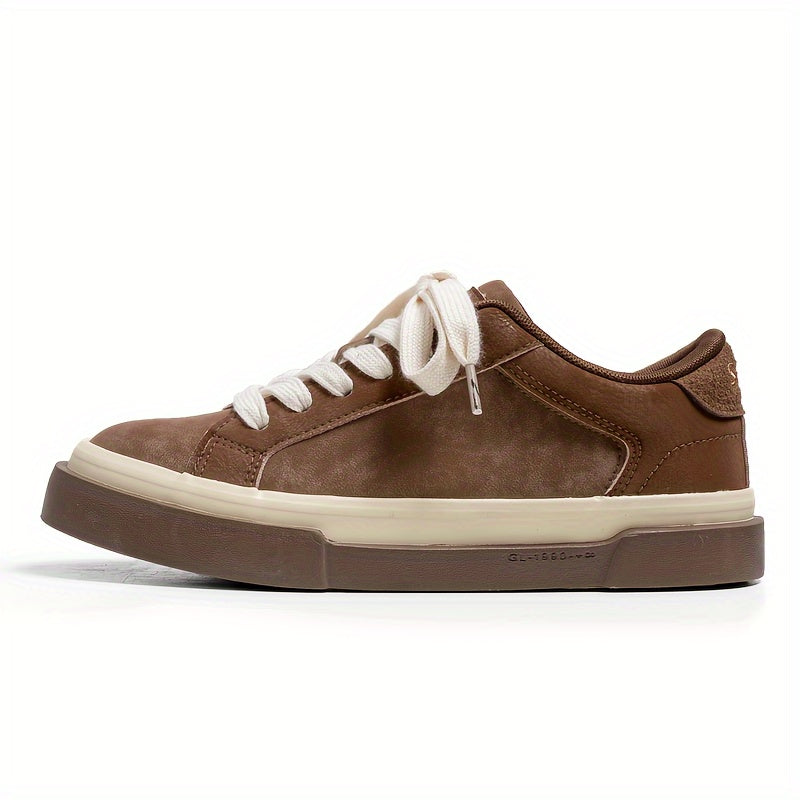 Ashburn - Vintage Elegant Suede Trainer for Men – Brown